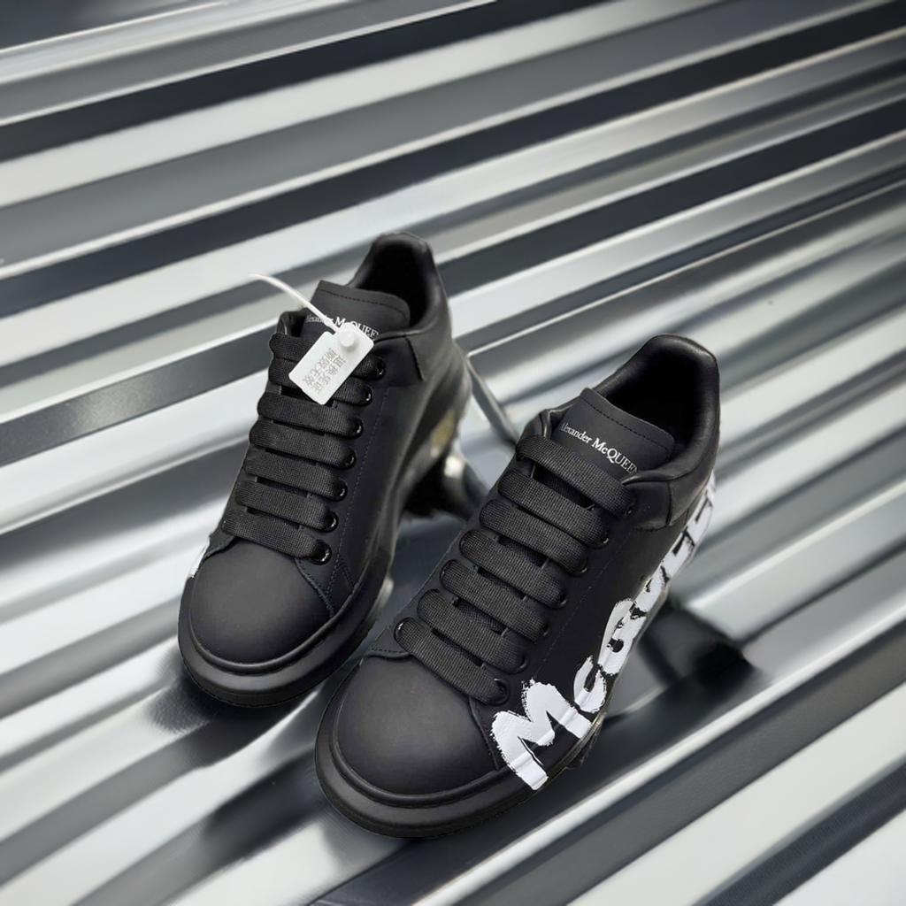 Alexander McQueen Sneakers Men